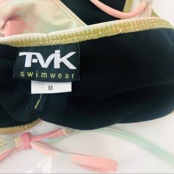 NEW TAVIK REVOLVE Black Tie Dye Scrunch Side Tie Bikini Bottom Swimsuit Swim M - Picture 6 of 7